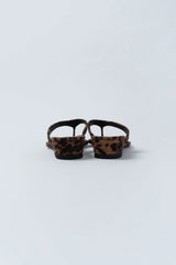 Simple flip-flop_leopard