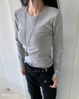 エブリーモーメントフリースベーシックTシャツ