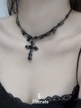 Kuro Heart Cross Necklace
