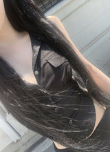 Eriso button halter top (black)