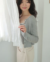 hana sleeveless