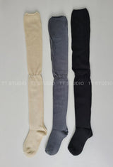 See-through high socks