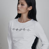 C スクエア スタッズ スリムフィット Tシャツ ホワイト