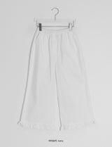 Arpo Ankle Length Frill Pants