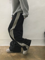 トリオンサイドラインタックパンツ 4C