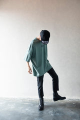 Hierarchy Studios - ダスティーグリーンロゴオーバーサイズTシャツ