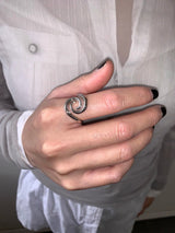 Silver snail @ ring