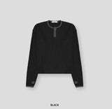 Fingerhole Waffle Henley Neck