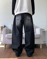 Curved brush denim pants