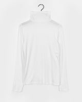 Soku Basic Layered Long-Sleeved Turtleneck T-Shirt