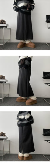 Blver wool back slit long skirt