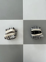 Clam round pouch _ Tweed gray
