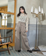 カットアウトワイドパンツ