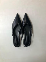 eyelet stiletto shoes