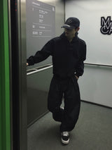 ネイブツータックロウカーブドデニムパンツ