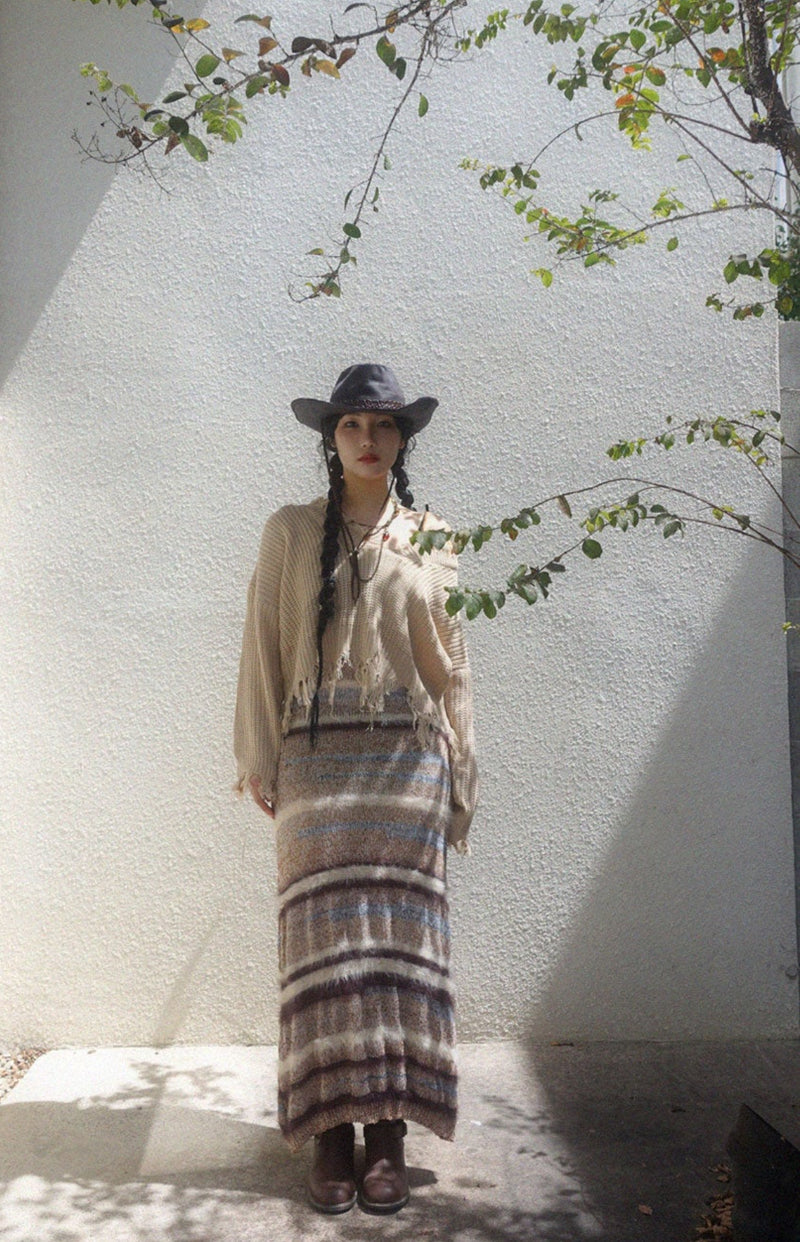 フリンジVネックニットトップ (BEIGE)