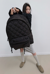 スターキルトパッディドバックパック XL / ブラック