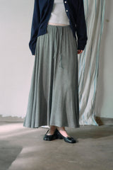 T/T Moist banding long skirt (charcoal)
