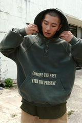PIGMENT HENLEY NECK BUTTON HOODIE