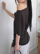 Tekin Lettering Off-Shoulder Overfit Short Sleeve T-Shirt