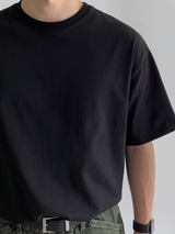 エッセンシャル セミオーバーフィット コットン ショートスリーブ Tシャツ