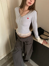 ラブリーフリルボタン長袖Tシャツ
