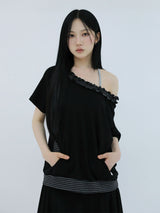 ストライプ フリル オフショルダー(BLACK)