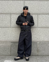 Beg Non-Fade Dart Denim Pants