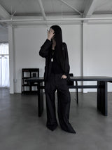[unisex] pintuck wide laser slacks