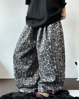 4000SOLD LEOPARD PINTUCK PANTS