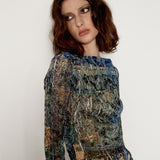 SHEISSHE/PRINTED PLEATED T-SHIRTS