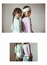 smile turtleneck lavender