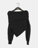 Chetil Diagonal V-Neck Year-end Look Off-Shoulder Knitwear