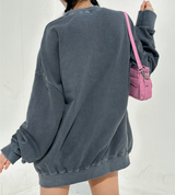 (UNISEX) ピンクプリントビンテージピグメントルーズフィットオーバーサイズユニセックススウェットシャツ