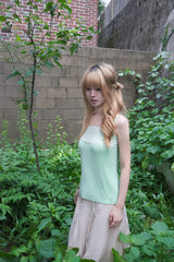 庭ni-wa (green pale)