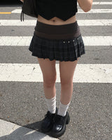 Check pleated skirt