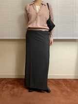 Semi long skirt