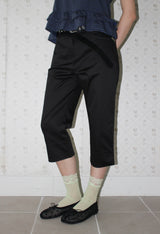 SLIT CAPRI PANTS
