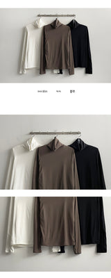 タートルネックフリースTシャツ