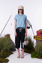 UNI MONO CHERRY STRIPE T-SHIRT [SKY]