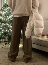ステーブルデイリーフリースゴールデンセミワイドパンツ