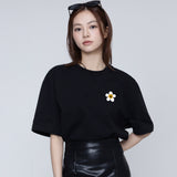 [UNISEX] TYL Small Flower Dot Smile Short Sleeve T-Shirt