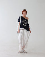 Star lettering off-shoulder boxy short-sleeved T-shirt