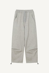 Round curve sweatpants