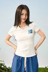 プレイドVネックパッチスリムTシャツ