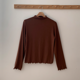 Lovmi Wave Half-Turtleneck T-Shirt 