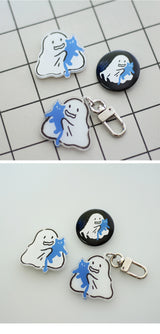 Magnet ghosts and cats