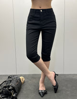 Shy Black Capri Jeans