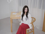 Beagle accentuated shirring frill long-sleeved shirt