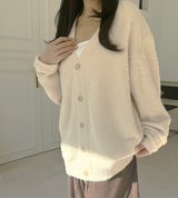 (UNISEX) シュガーパウダーオーバーサイズ5ボタンアンゴラカーディガン - NEW 2 COLOR